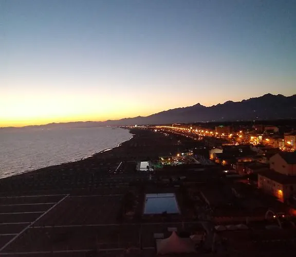 La Casa Sul Molo Viareggio